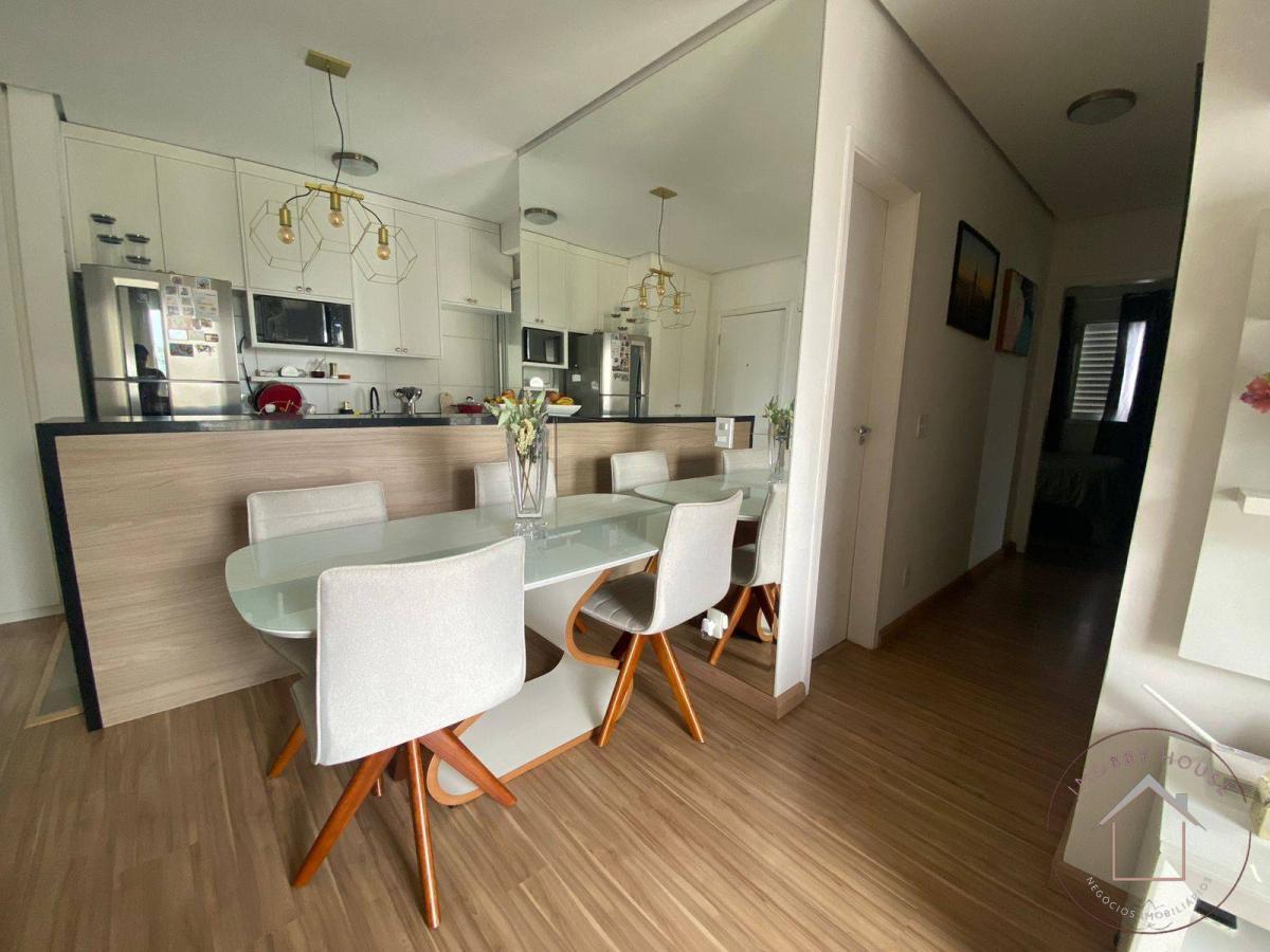 Apartamento 68m² • 3 Dormitórios • 1 Suites • 2 Vagas - Imobby House