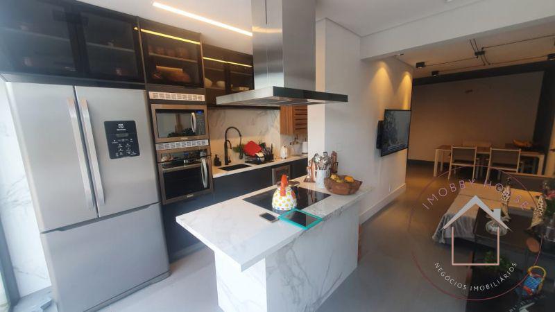 Apartamento Gardens 276m²• 2 Quartos • 1 Suíte • 2 Vagas. Excelente Oportunidade! Pronto para Mudar