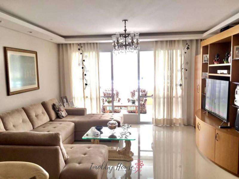 Apartamento 142m² •  4 Quartos • 2 Suítes • Closet • Home Office • 2 Vagas •  Varanda gourmet.