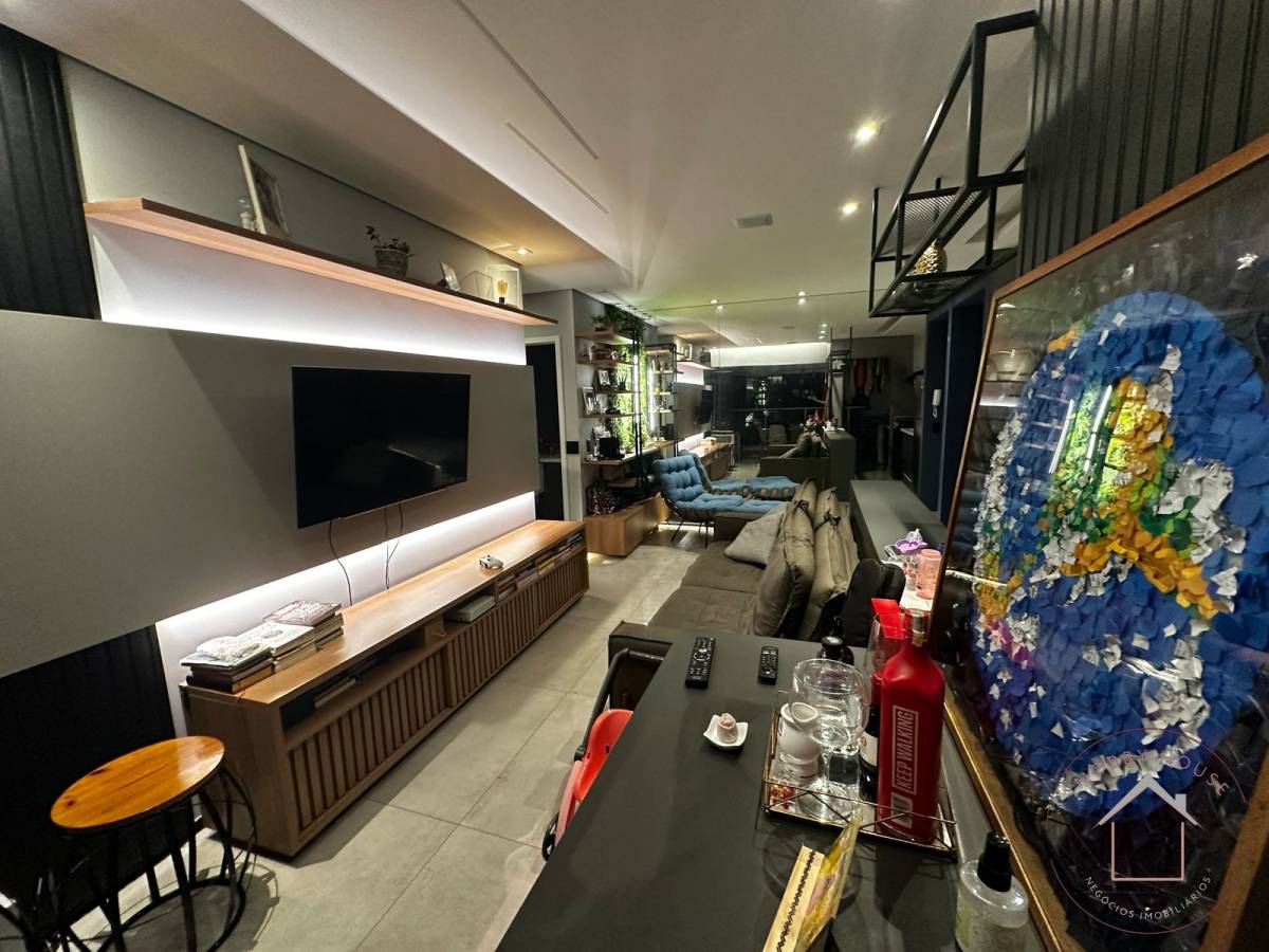 Apartamento Reformado • 2 Quarto • 1 Suíte • 1 Vaga, A 10 min da estação Brooklin