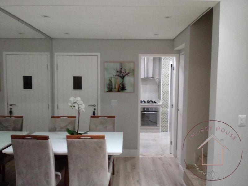 Casa Aconchegante • 126m² • 3 Quartos • 1 Suíte • 2 Vagas • Cercado de infraestrutura e segurança. Aceita Permuta