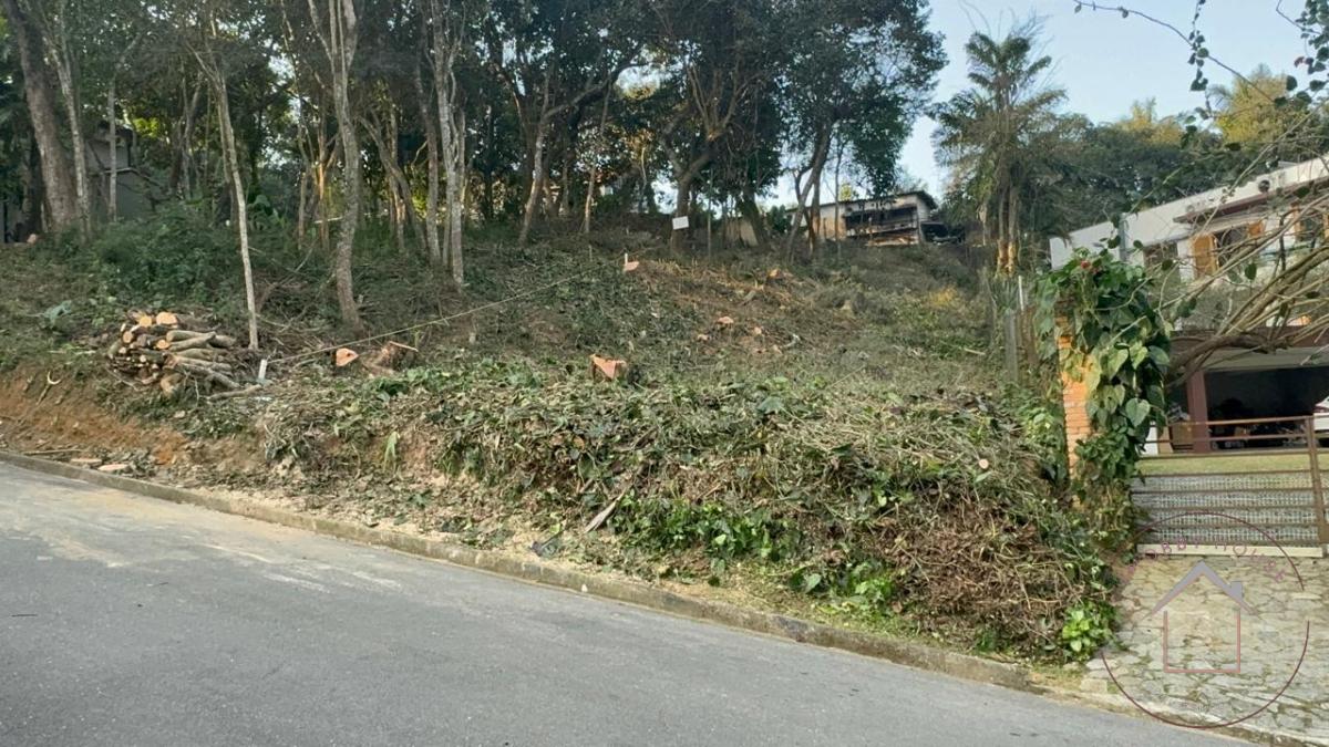 Lote em Condomínio à venda, no Condomínio São Paulo II,  em Cotia, São Paulo II, 500m²