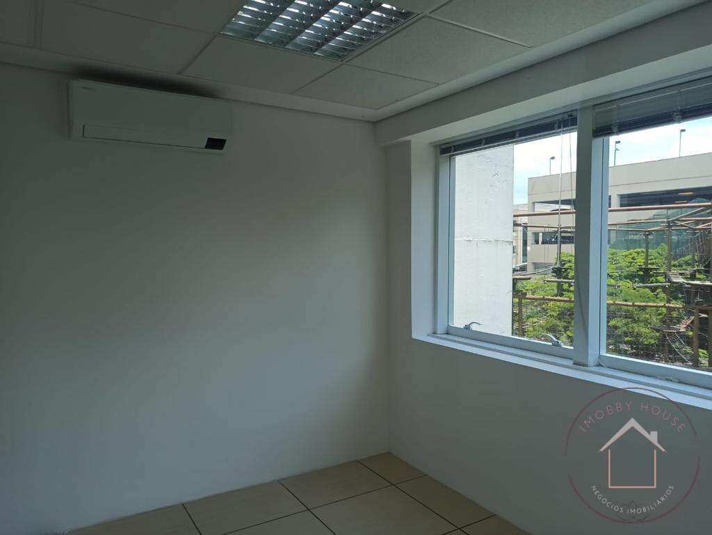 Sala comercial para alugar em Cotia, Lageadinho, 48m² - Imobby House
