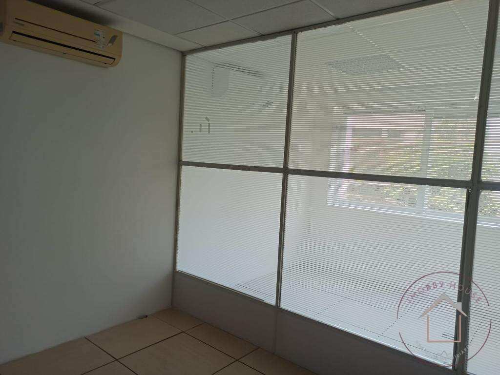 Sala comercial para alugar em Cotia, Granja Viana, 48m²