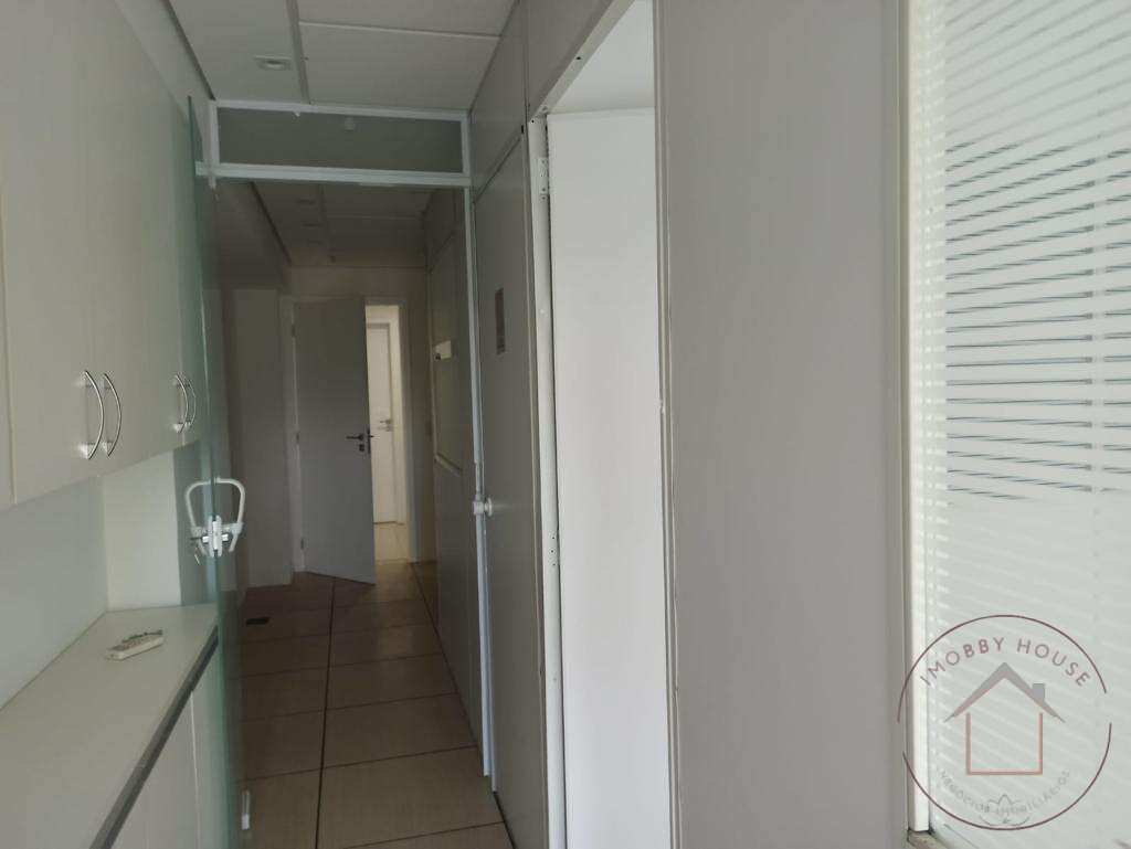 Sala comercial para alugar em Cotia, Granja Viana, 48m²