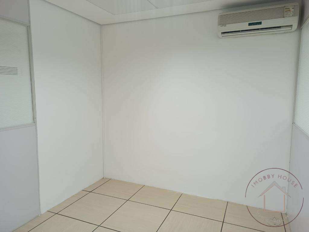 Sala comercial para alugar em Cotia, Granja Viana, 48m²