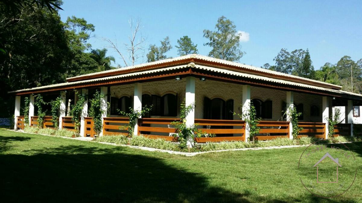 Sítio à venda em Embu-Guaçu, Itararé, com 2 quartos, 500m²