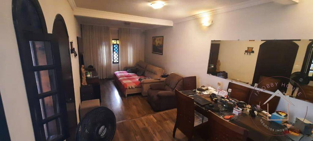 Sobrado à venda em São Paulo, Vila Marari, com 4 quartos, 220m²